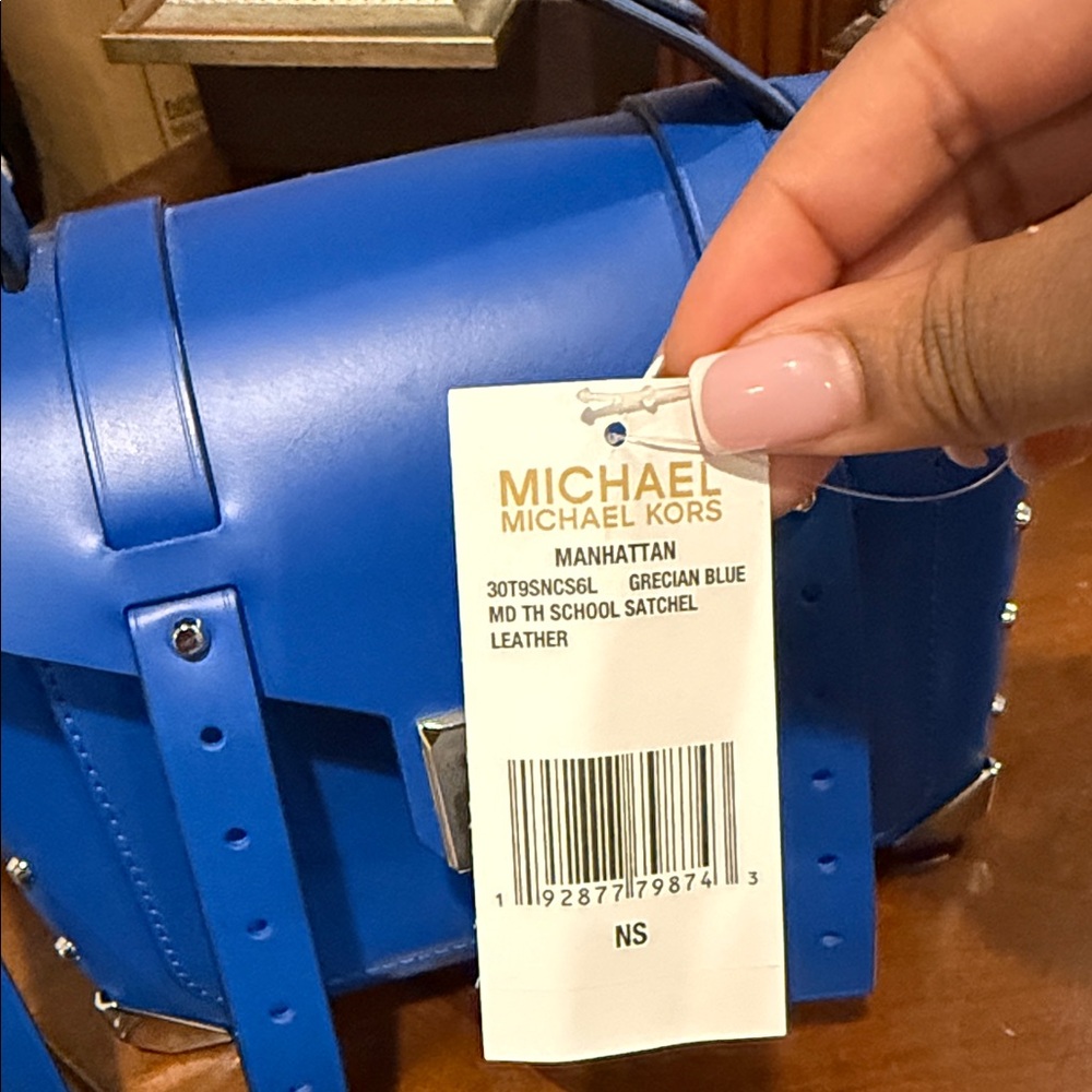 Michael Kors Vibrant Blue Satchel - Picture 2 of 4